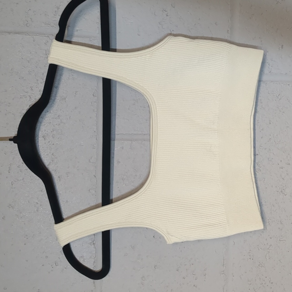 Medium Support Tank Top Ribbed Seamless Activewear Yoga Bra Size S NWOT - Picture 4 of 5